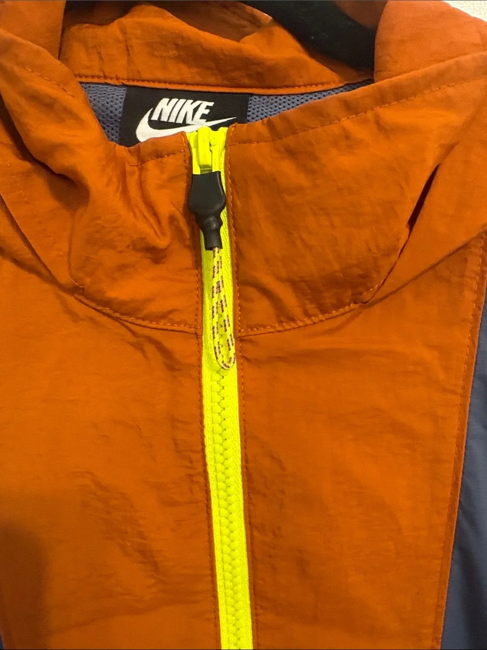 Nike Hooded Pullover Anorak Jacket in Blue & Rust with Neon Yellow  packable